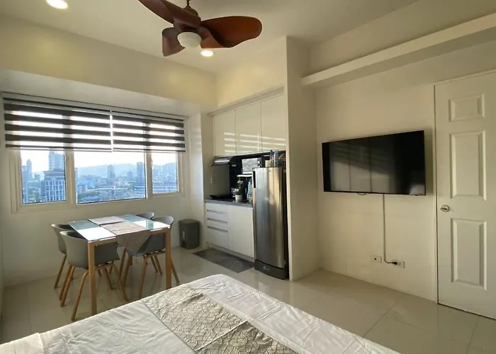 아파트호텔 Calyx Residences 18i
